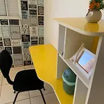 Ap Com Garagem E Piscina, Prox Aeroporto, Shoppings